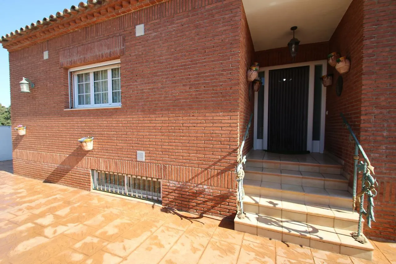 Villa Ronda Cambrils 0*,